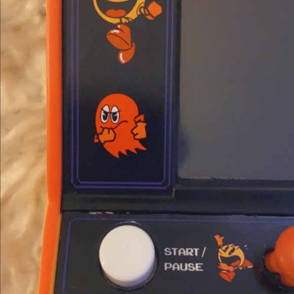 PAC MAN Game - Picture 4 of 6